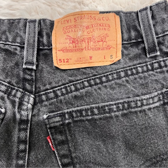 Levi’s denim shorts - Picture 2 of 2